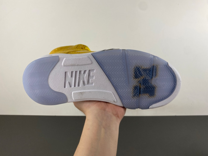 Jordan Air Jordan 5 Retro HQ7978-701