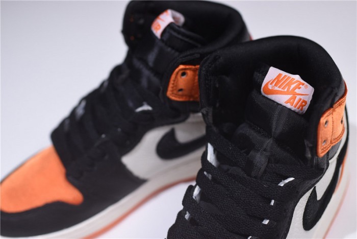 Air Jordan 1 Retro Womens Satin Shattered Backboard AV3725-010