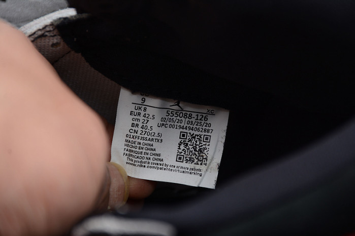 Jordan 1 Retro High Light Smoke Grey - 555088-126