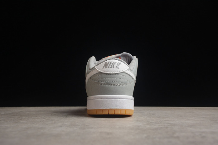 Nike DUNK LOW PRO ISO SB