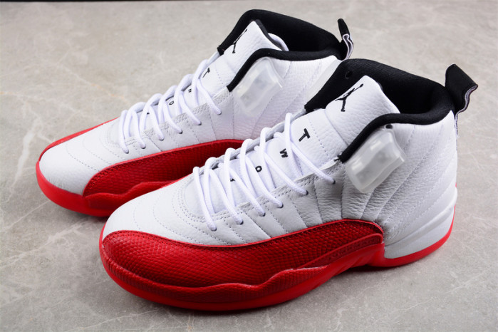 AIR JORDAN 12