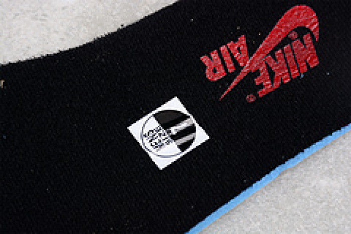 Air Jordan 1 Bred Patent Leather 555088-063