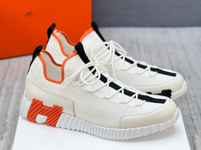 H**me5 sneaker hms012