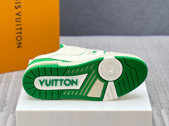 l0vis Vvtt0n lv trainer l&v-259