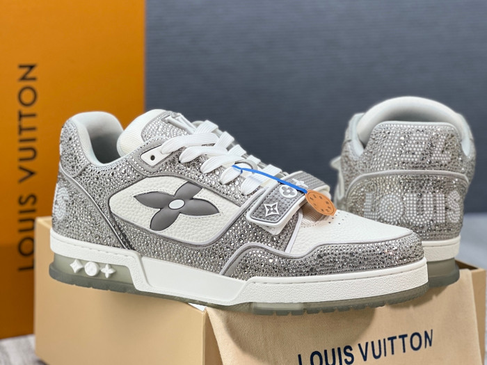 l0vis Vvtt0n lv trainer l&v-277